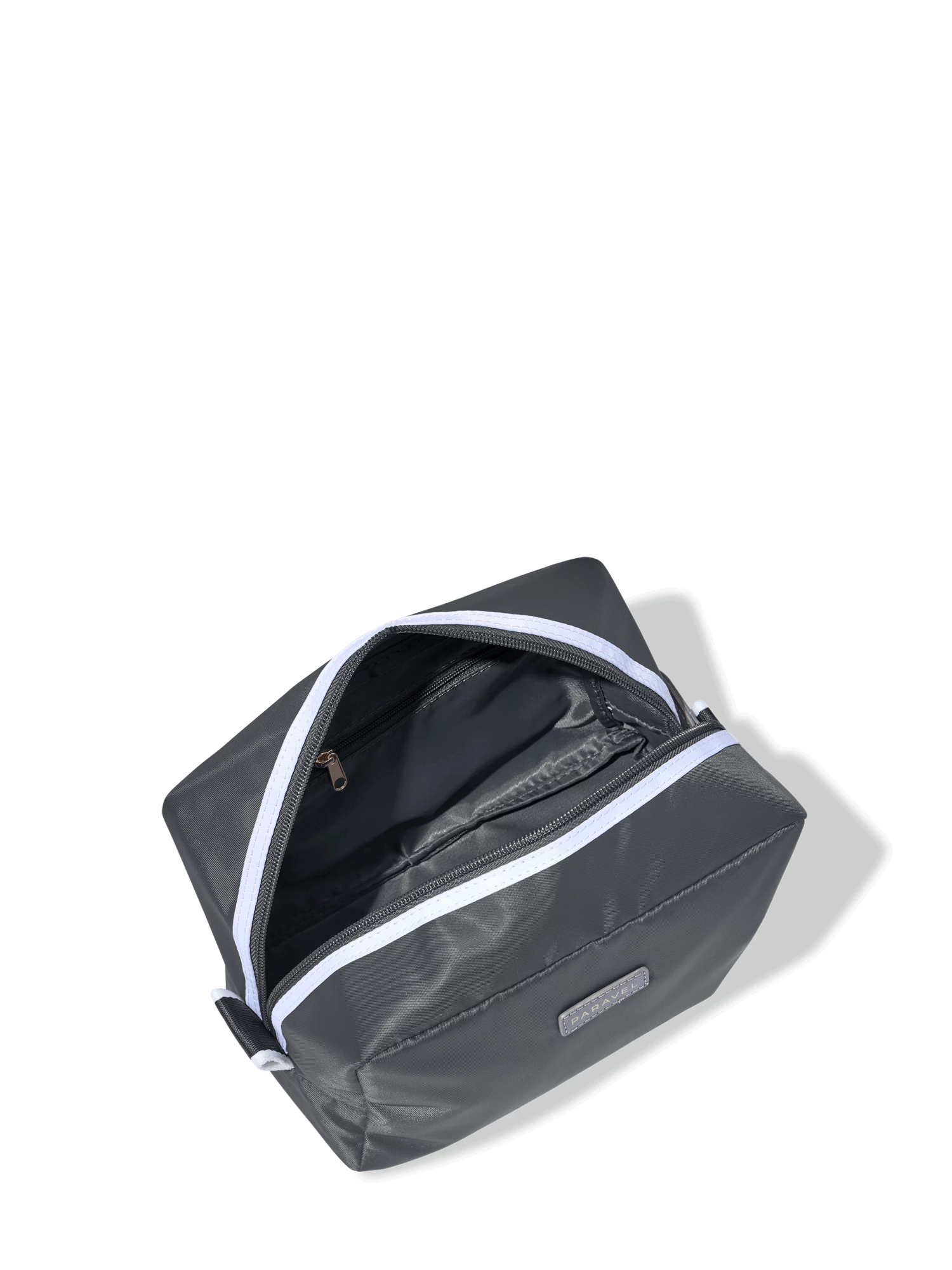 Paravel Toiletry Bag - Derby Black - Image 15