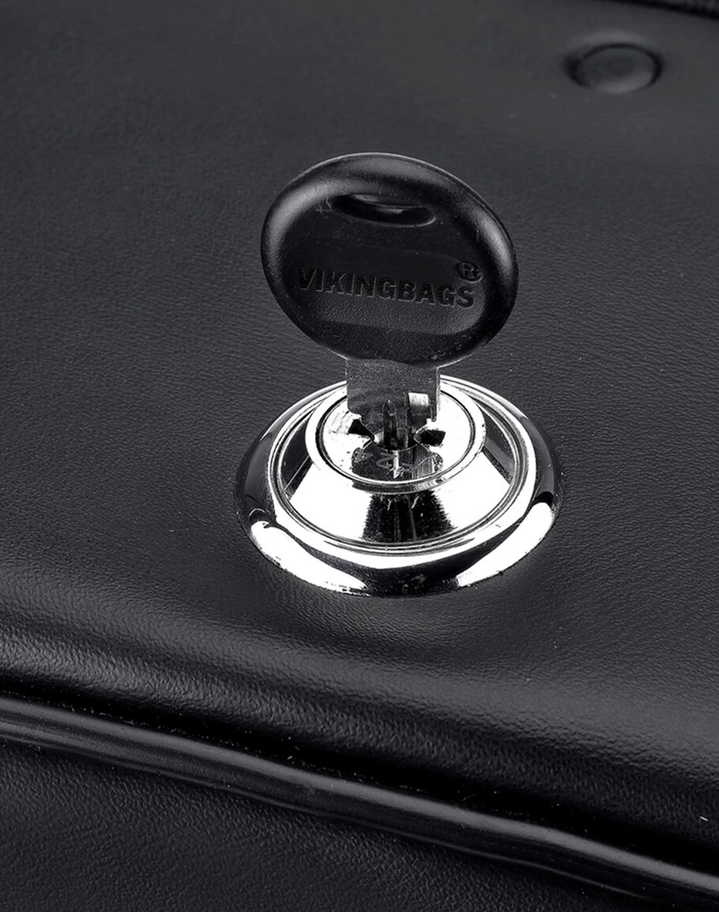 Viking Trianon Extra Large Universal Leather Motorcycle Saddlebags - Image 4